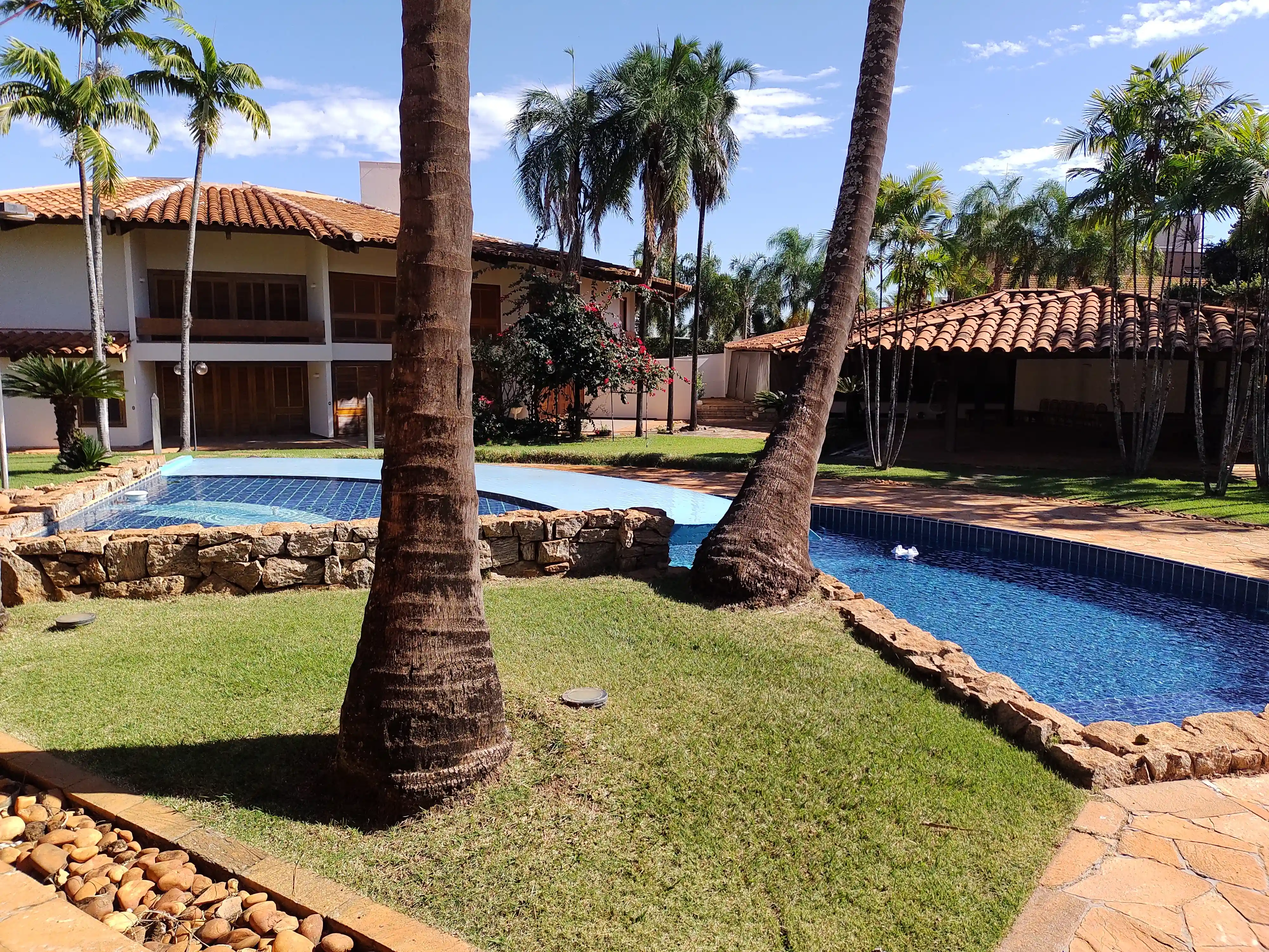 Casa de Condomínio com 6 quartos à venda, 2900m² — foto 4 de 10