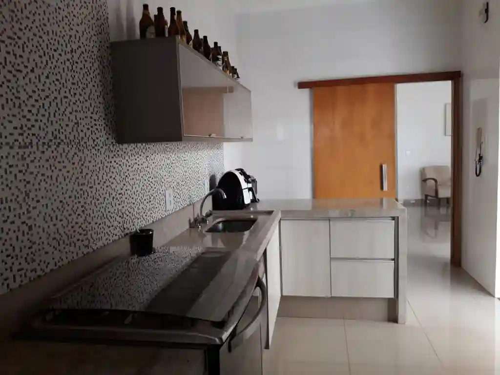 Casa de Condomínio com 3 quartos à venda — foto 14 de 15