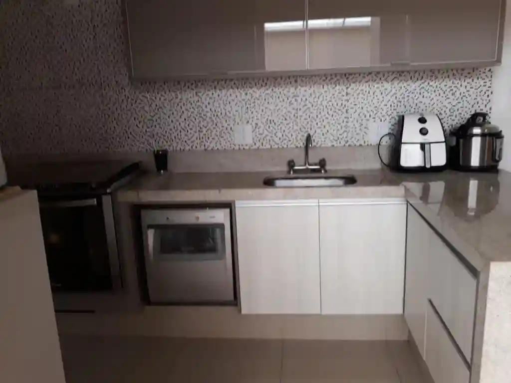 Casa de Condomínio com 3 quartos à venda — foto 6 de 15