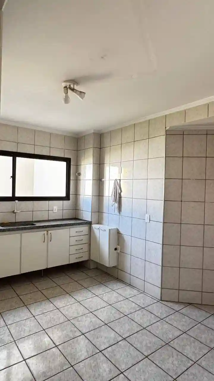 Apartamento com 3 quartos à venda, 139m² — foto 10 de 19