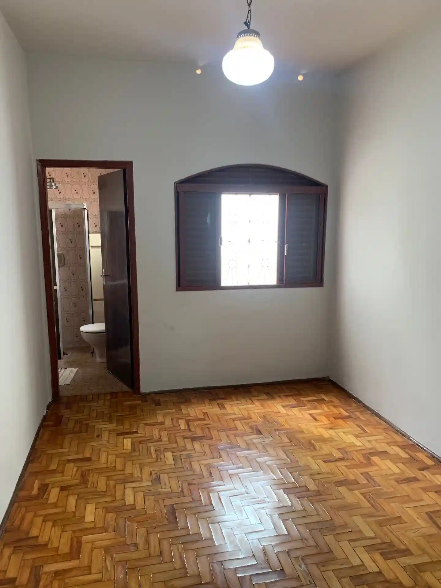 Casa com 3 quartos à venda, 233m² — foto 8 de 23