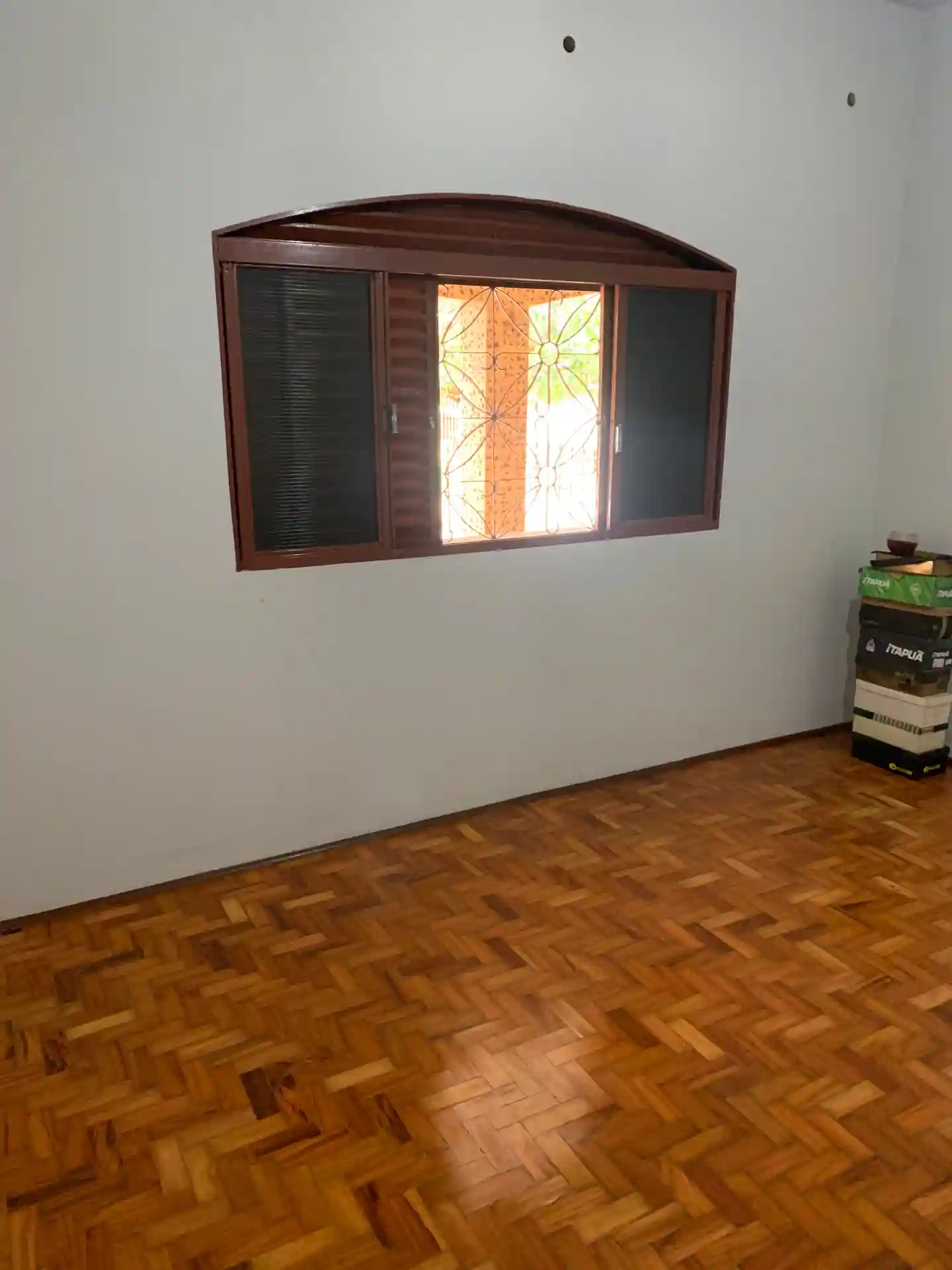 Casa com 3 quartos à venda, 233m² — foto 3 de 23