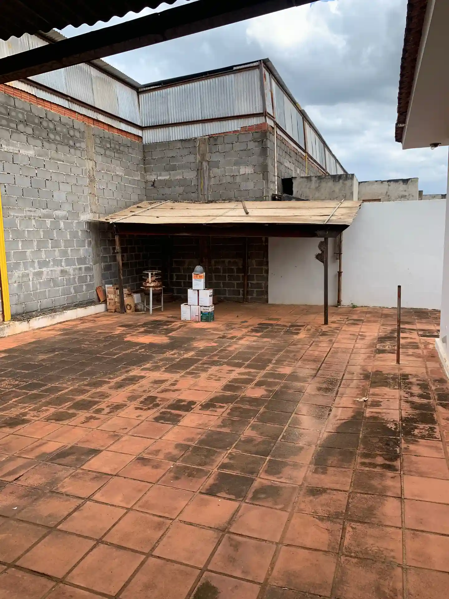 Casa com 3 quartos à venda, 233m² — foto 22 de 23