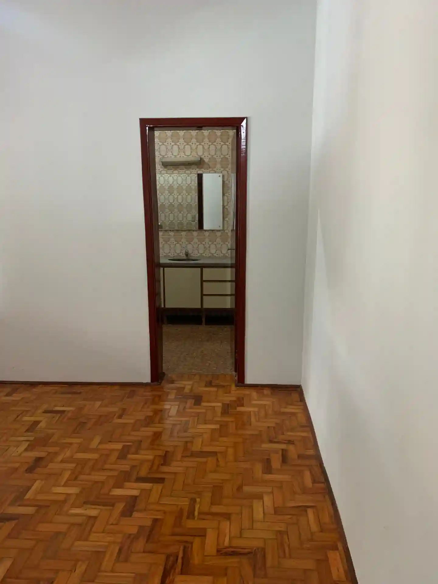 Casa com 3 quartos à venda, 233m² — foto 4 de 23