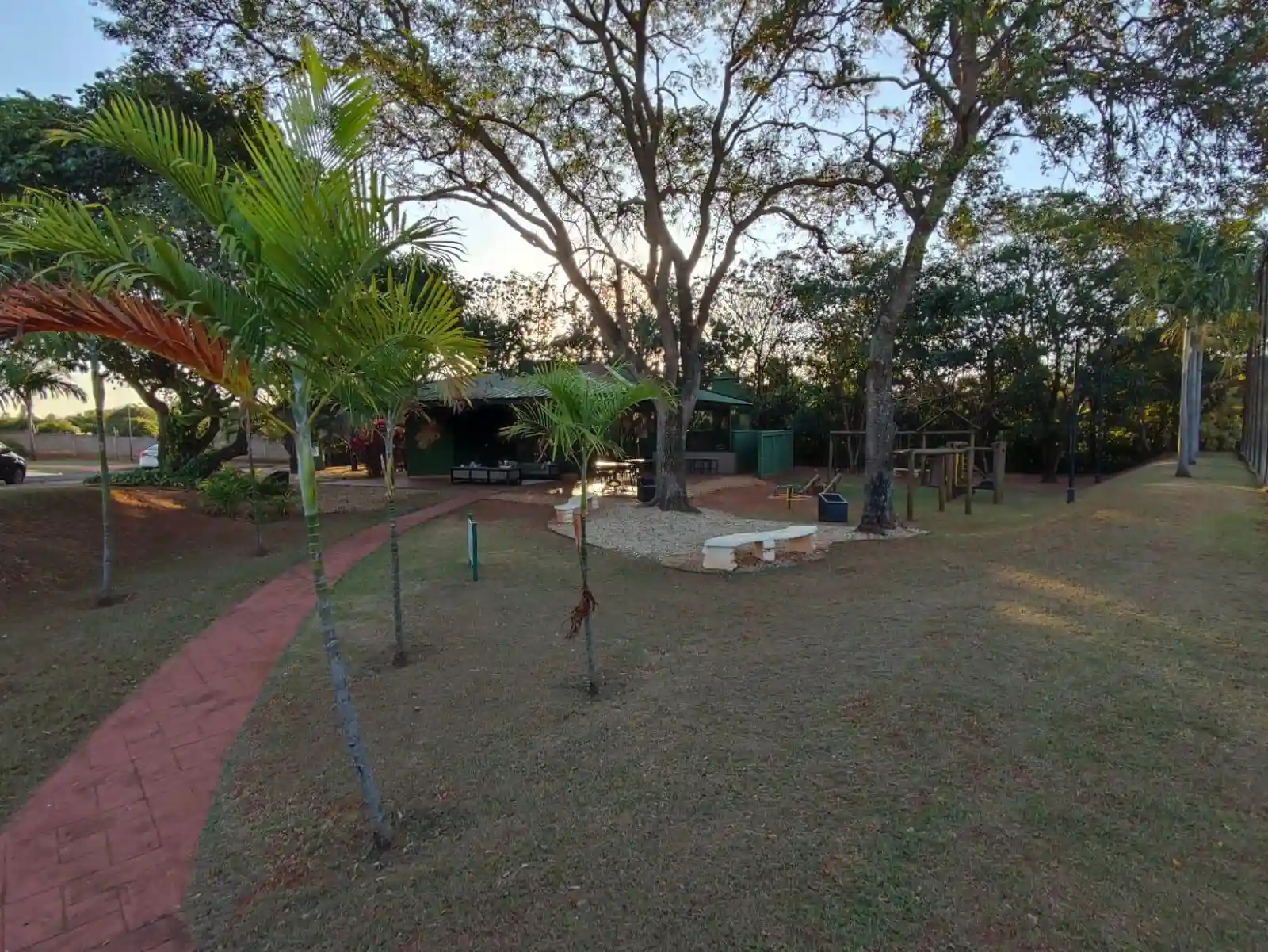 Terreno / Lote / Condomínio  à venda, 432m² — foto 9 de 10