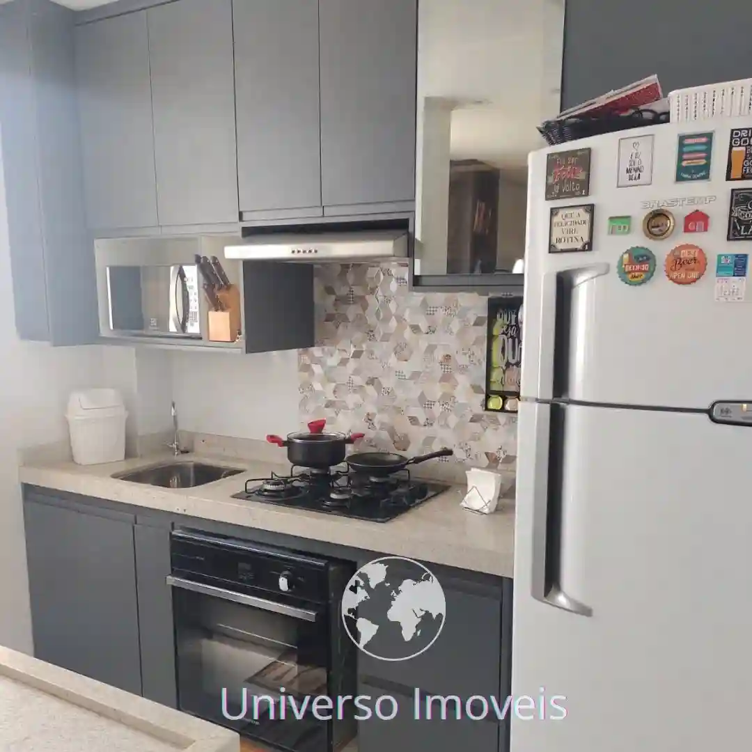 Apartamento com 2 quartos à venda, 45m² — foto 1 de 11