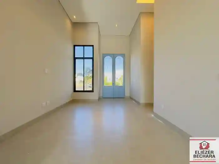 Casa de Condomínio com 3 quartos à venda, 200m² — foto 3 de 14