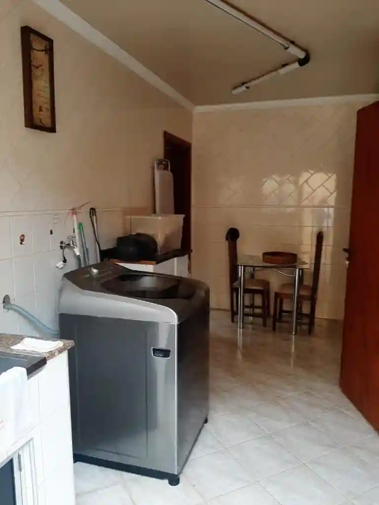 Casa com 3 quartos à venda, 450m² — foto 14 de 14