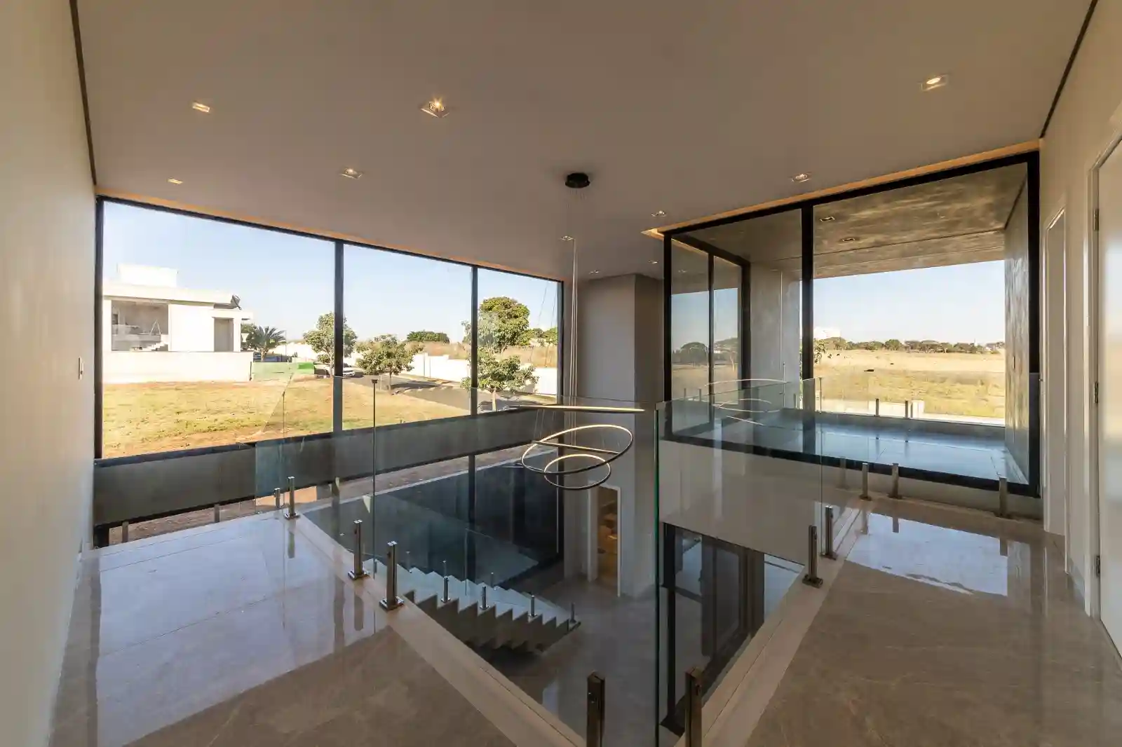 Casa de Condomínio  à venda, 450m² — foto 3 de 10