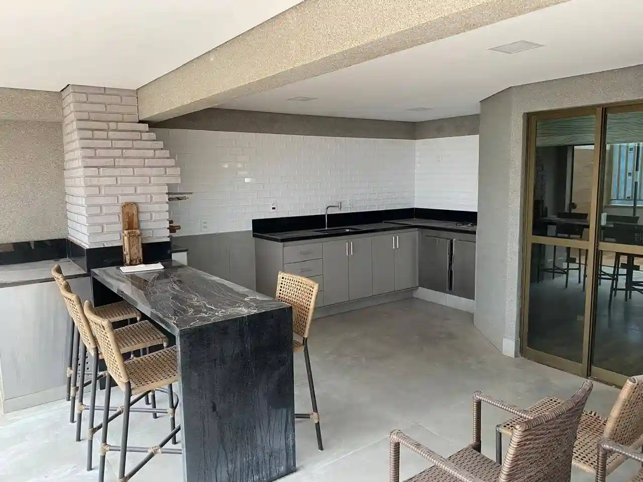 Cobertura com 3 quartos para aluguel, 250m² — foto 36 de 55