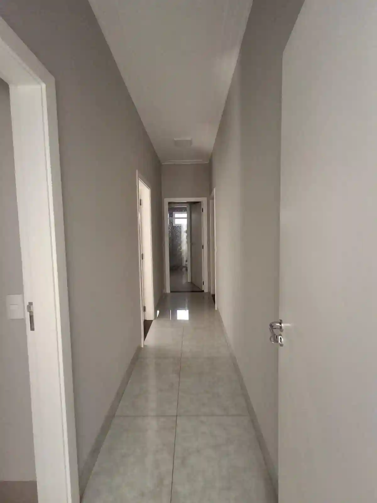 Casa de Condomínio com 4 quartos à venda, 280m² — foto 8 de 21