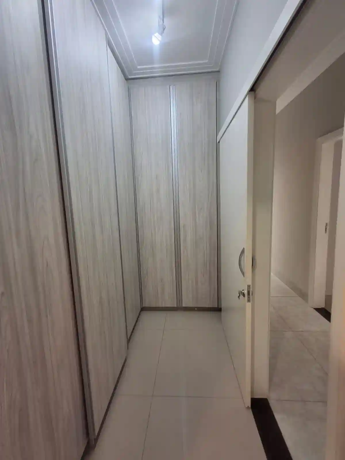 Casa de Condomínio com 4 quartos à venda, 280m² — foto 16 de 21