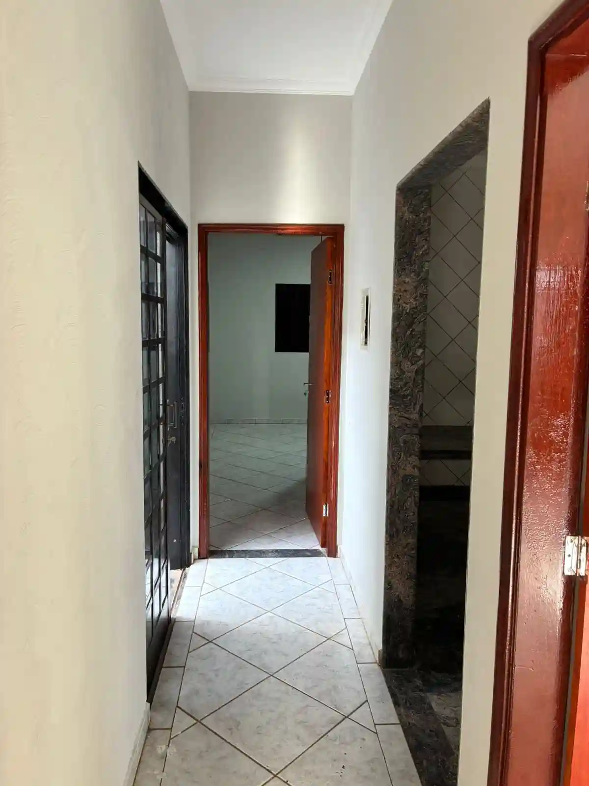 Casa com 2 quartos à venda, 200m² — foto 13 de 37