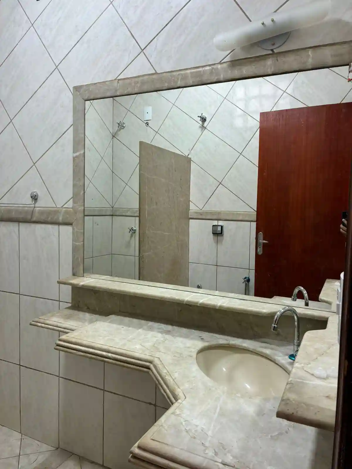 Casa com 2 quartos à venda, 200m² — foto 25 de 37