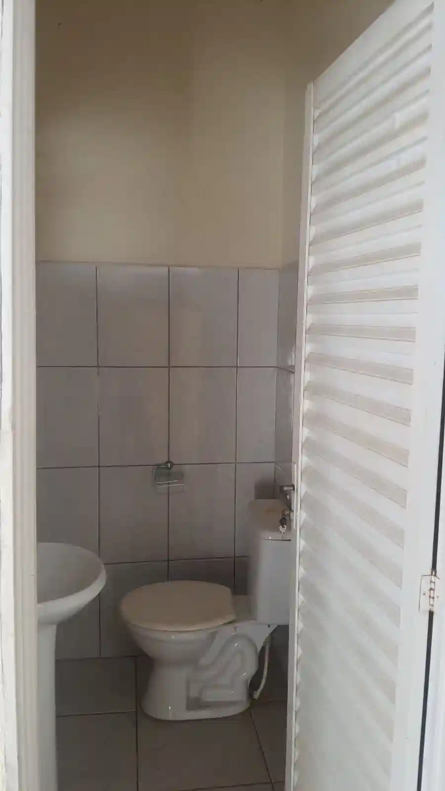 Casa com 3 quartos à venda, 186m² — foto 12 de 17