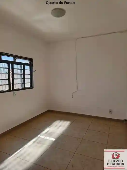 Casa com 3 quartos à venda, 225m² — foto 19 de 23