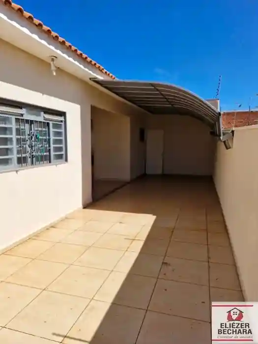 Casa com 3 quartos à venda, 225m² — foto 5 de 23