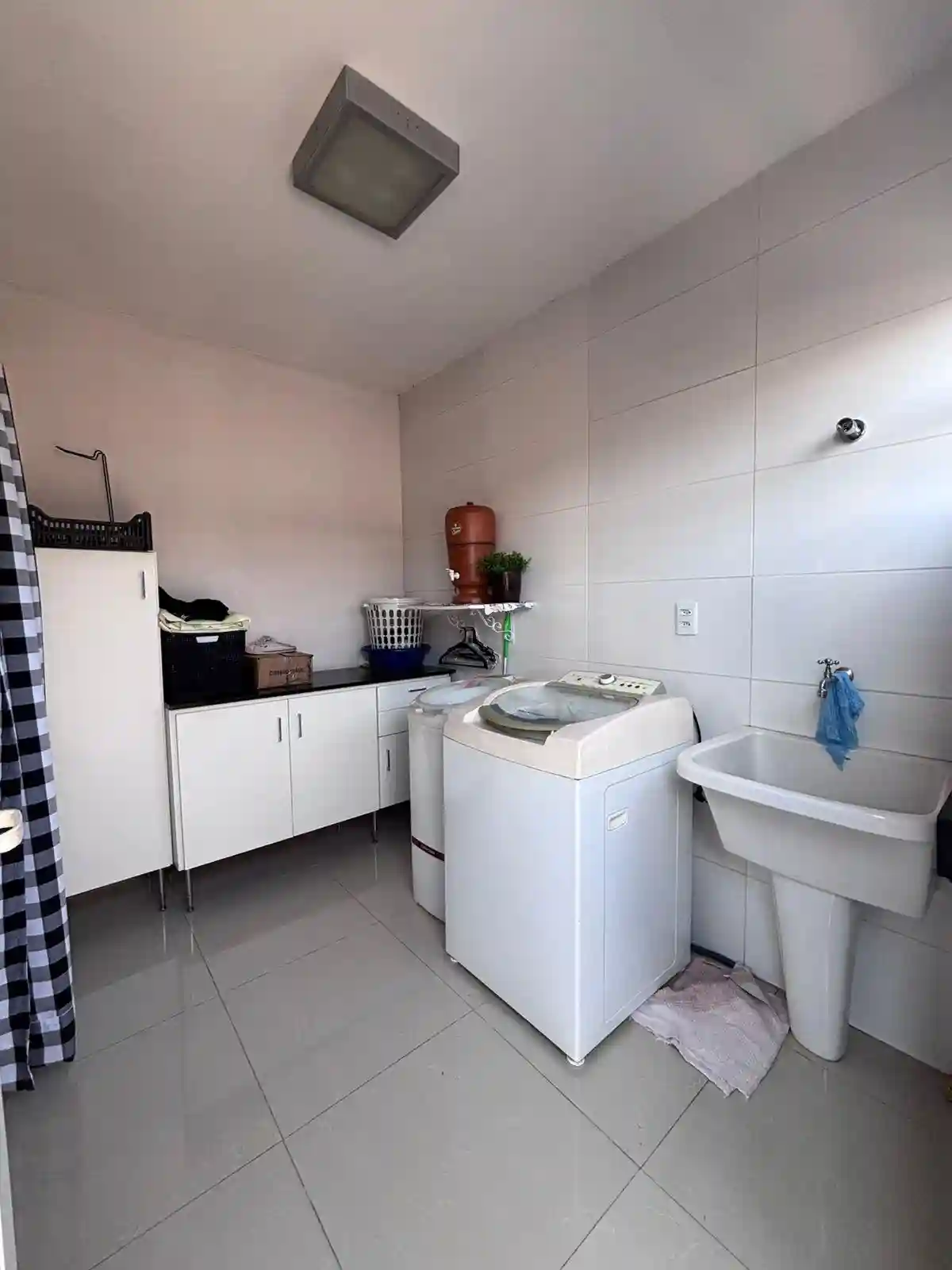 Casa de Condomínio com 3 quartos à venda, 400m² — foto 19 de 37