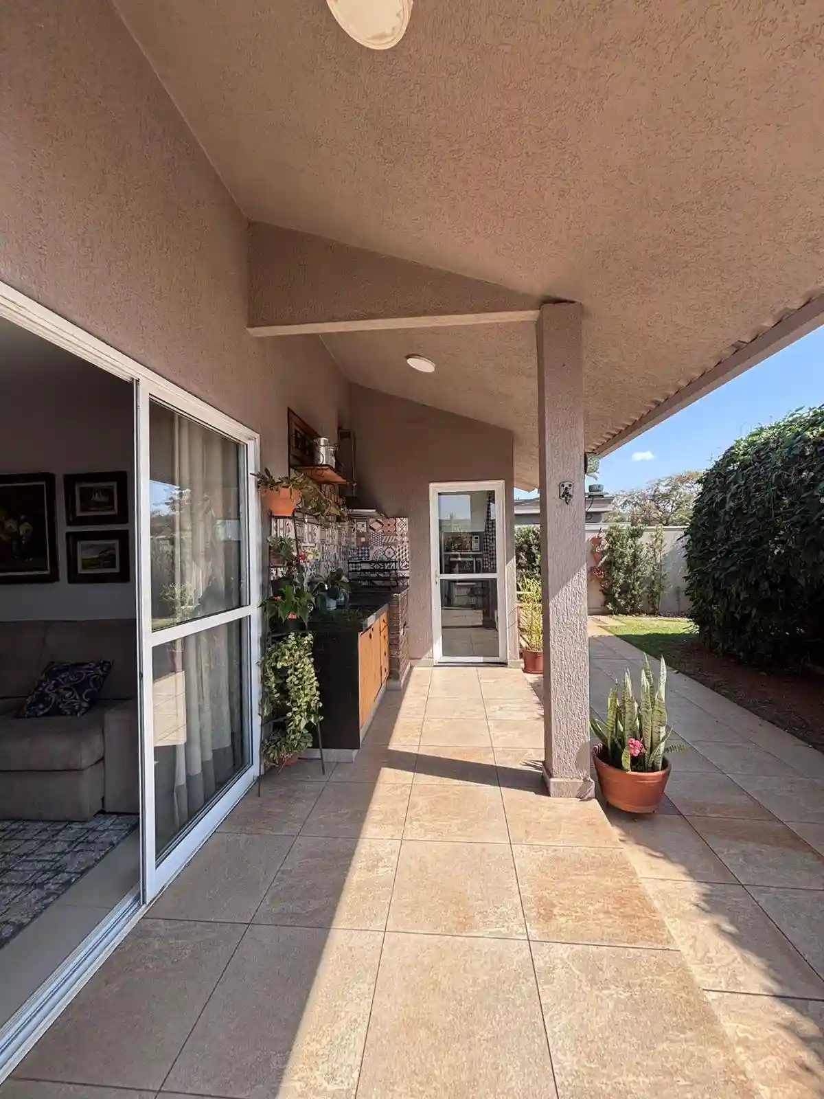 Casa de Condomínio com 3 quartos à venda, 400m² — foto 28 de 37