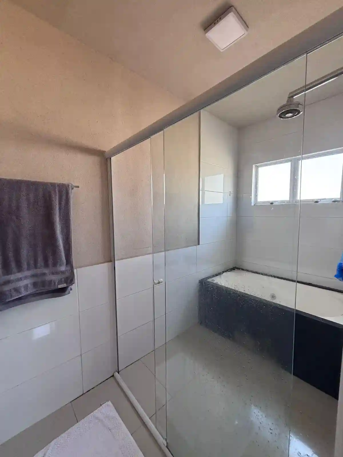 Casa de Condomínio com 3 quartos à venda, 400m² — foto 8 de 37