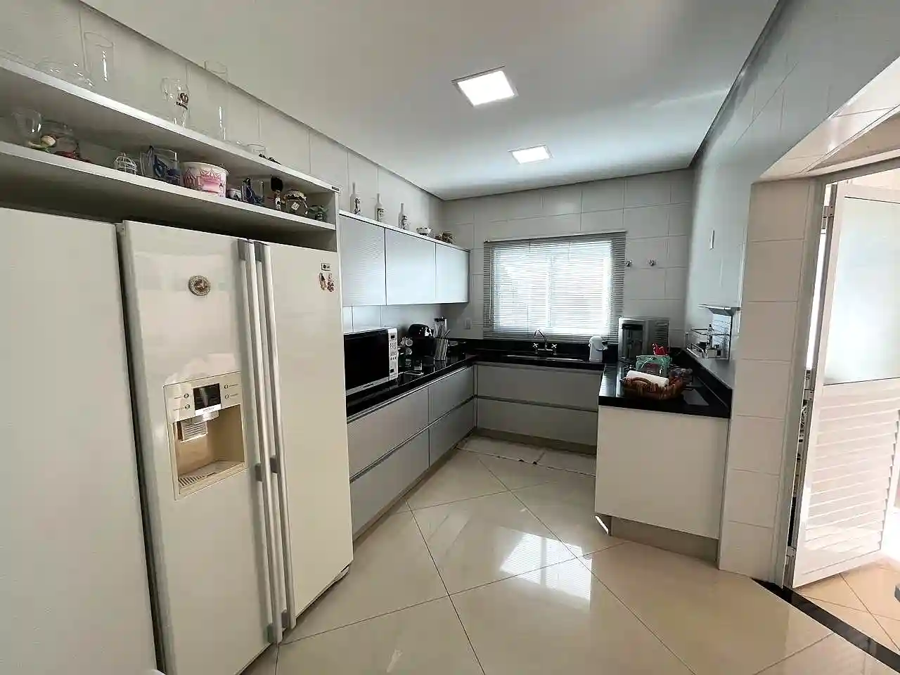 Casa com 3 quartos à venda, 450m² — foto 18 de 18