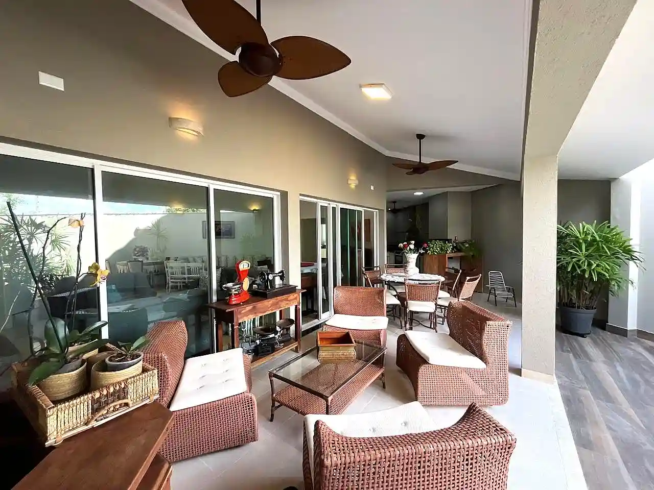 Casa com 3 quartos à venda, 450m² — foto 10 de 18