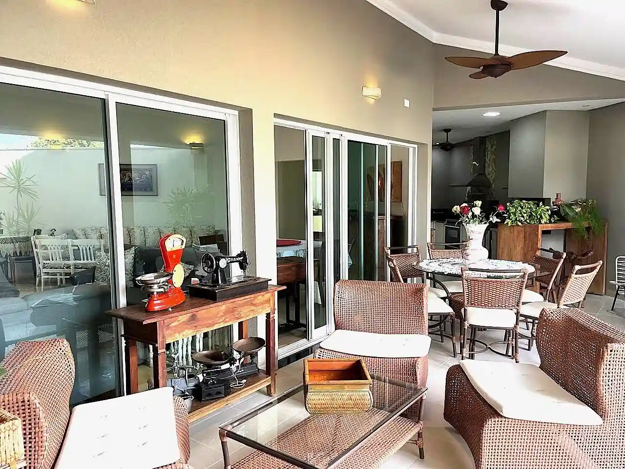 Casa com 3 quartos à venda, 450m² — foto 11 de 18