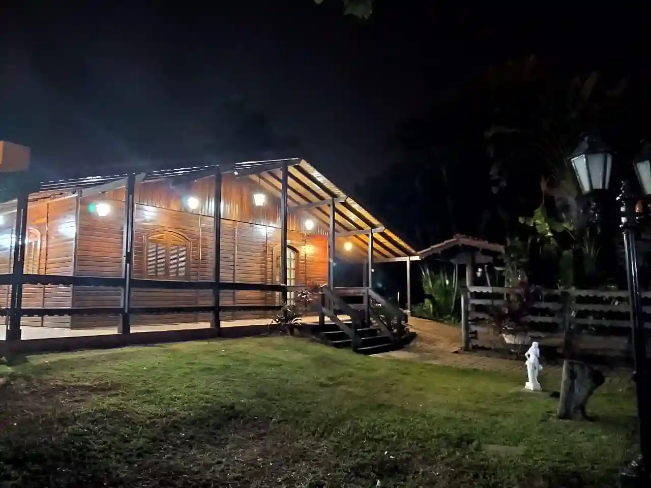 Área Comercial  à venda, 238351m² — foto 5 de 9