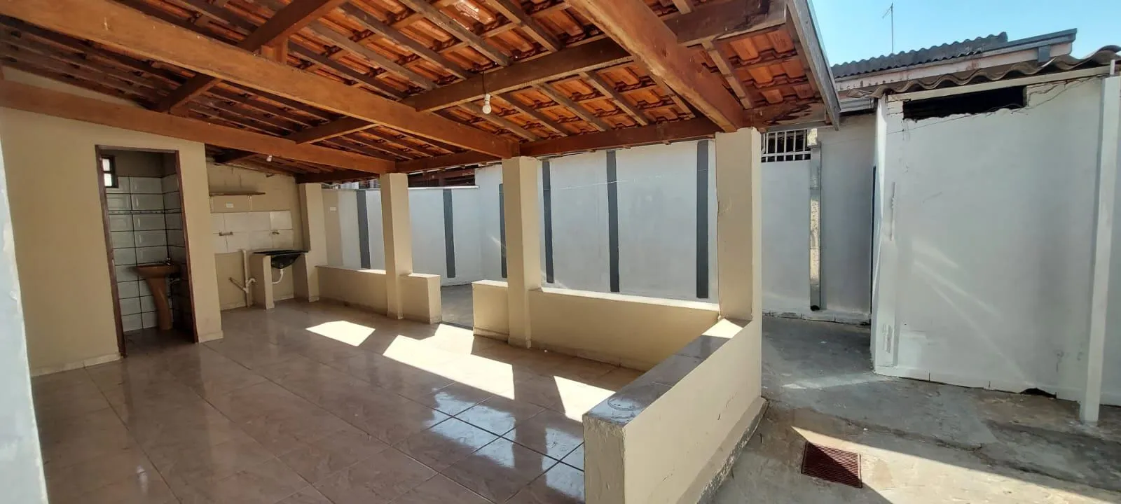 Casa com 3 quartos para aluguel, 100m² — foto 13 de 18