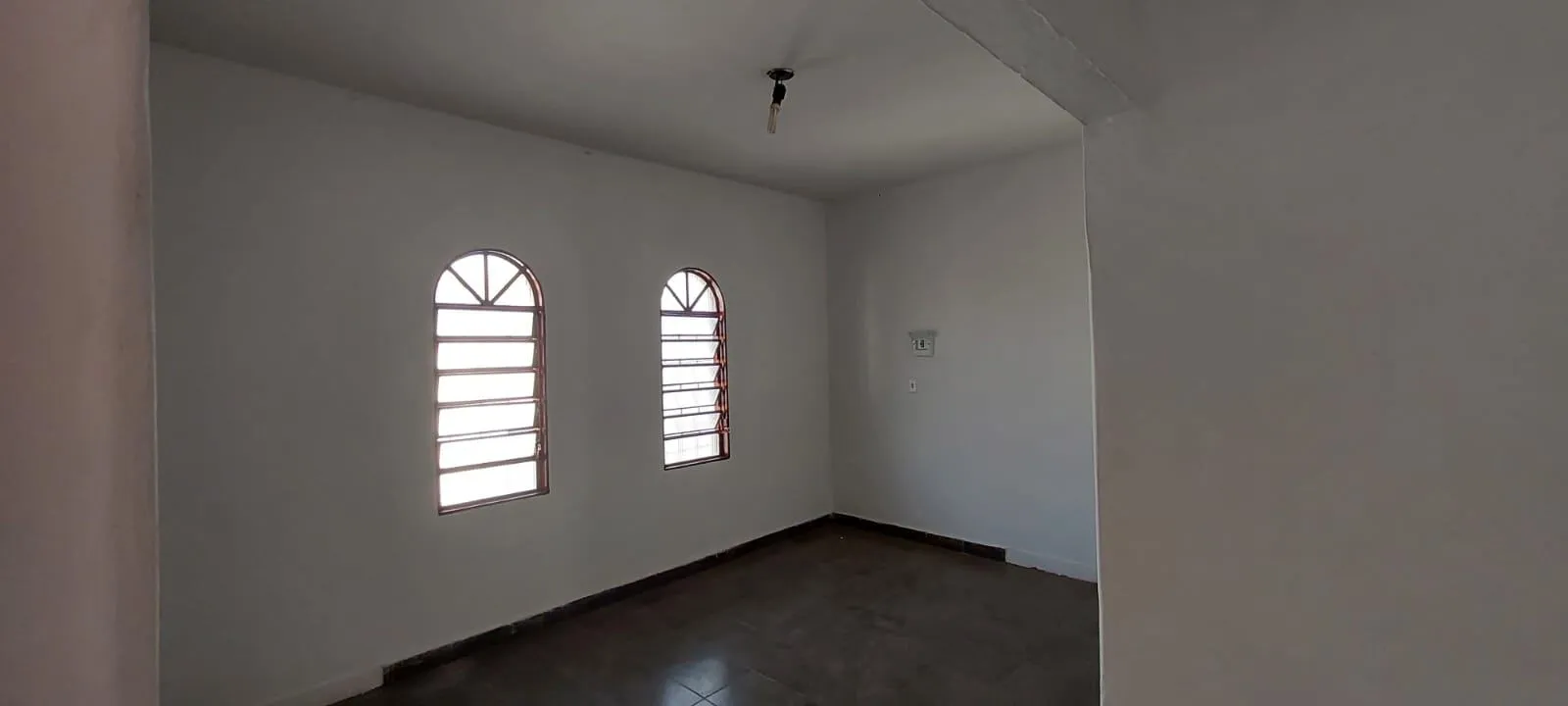 Casa com 3 quartos para aluguel, 100m² — foto 6 de 18