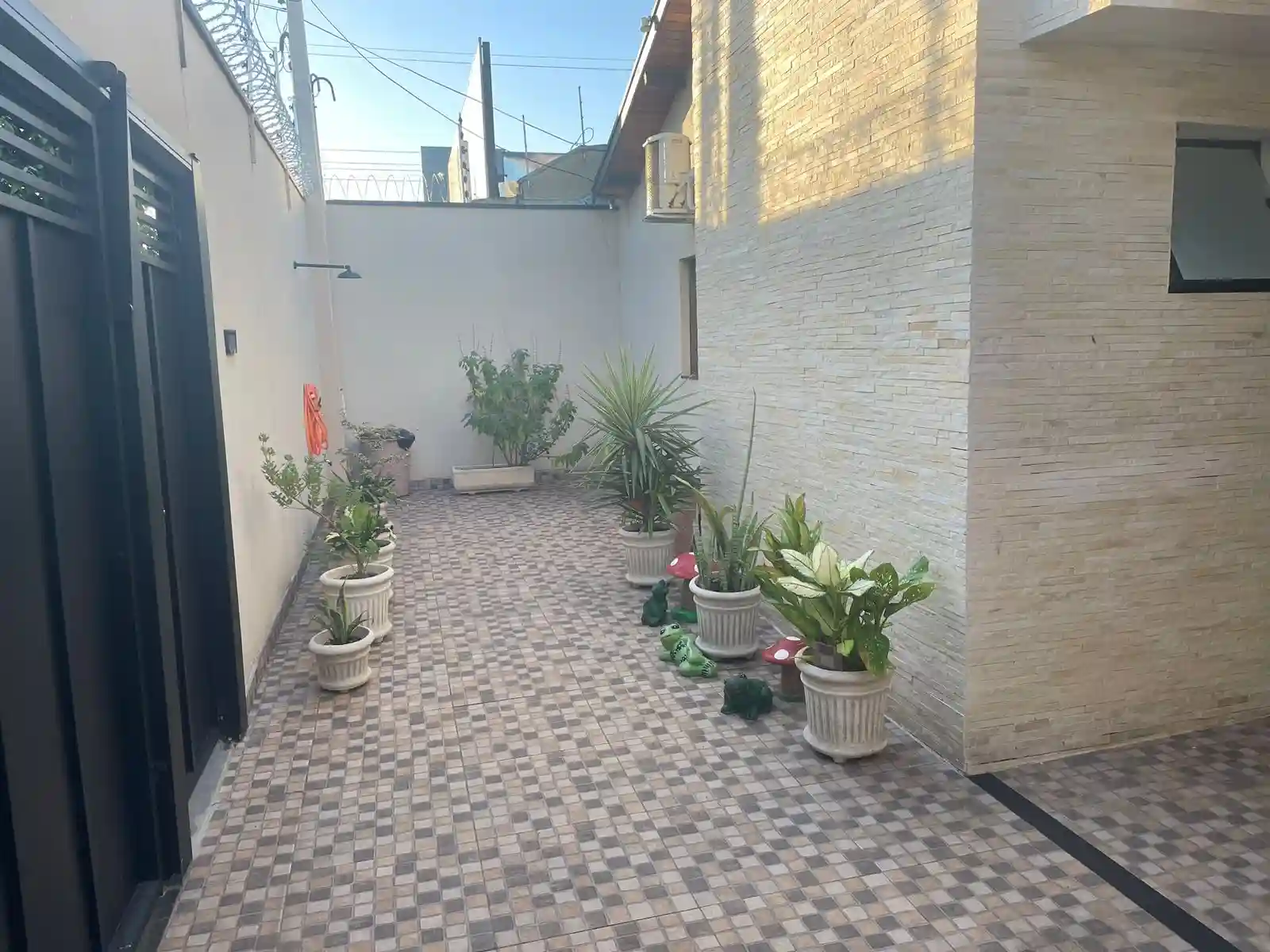 Casa com 2 quartos à venda, 176m² — foto 3 de 23