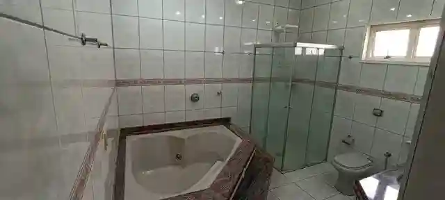 Casa de Condomínio com 3 quartos à venda, 236m² — foto 17 de 19