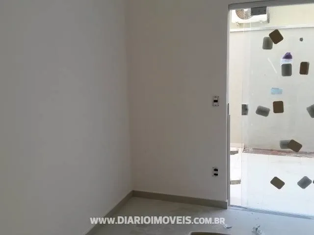Casa de Condomínio à venda — foto 1 de 4