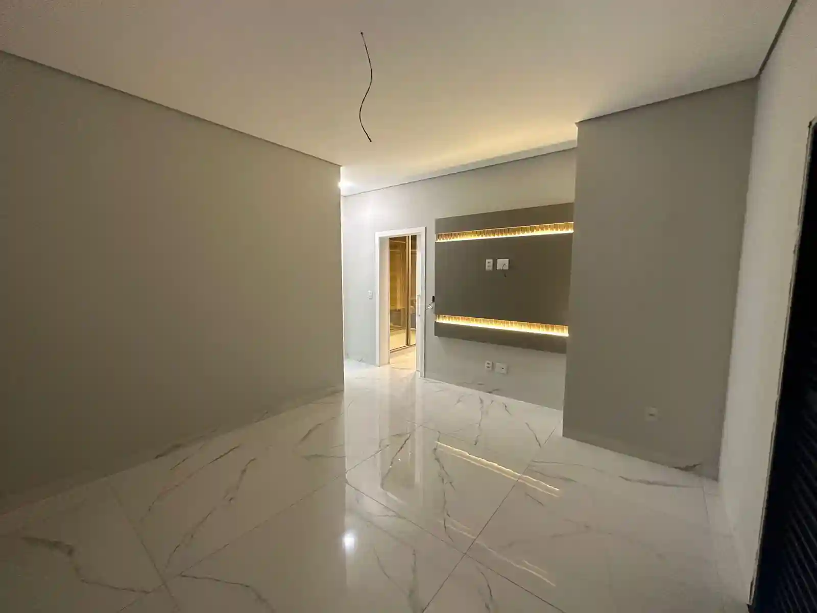 Casa de Condomínio com 3 quartos à venda, 410m² — foto 12 de 21