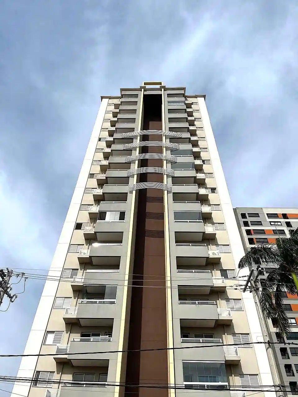 Apartamento com 1 quarto para aluguel, 45m² — foto 1 de 11