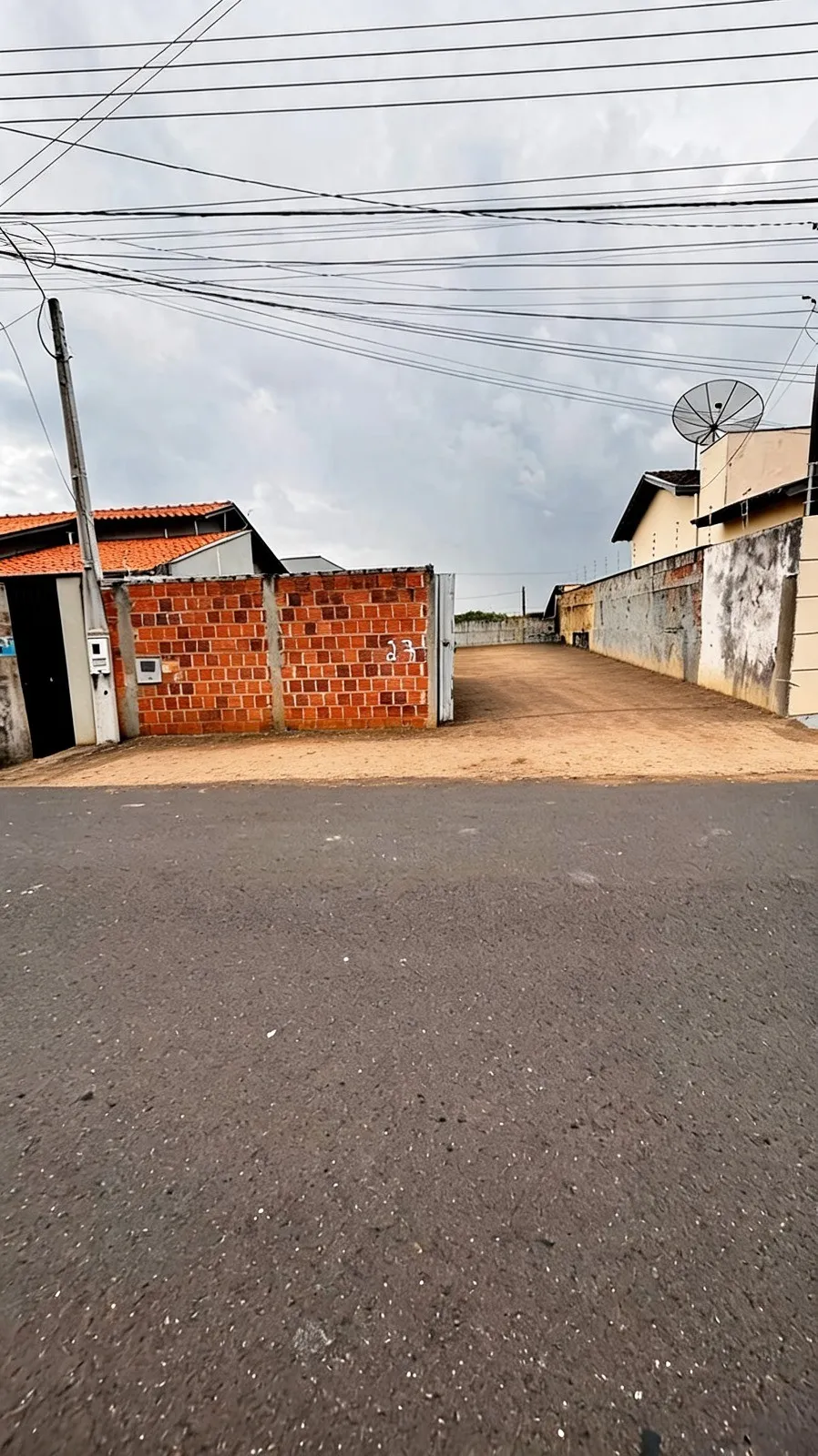 Terreno / Lote / Condomínio à venda, 200m² — foto 2 de 4