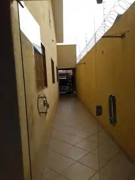Casa à venda — foto 15 de 17