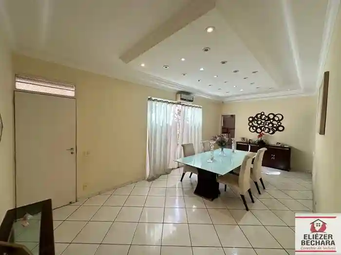 Casa com 3 quartos à venda, 230m² — foto 5 de 22