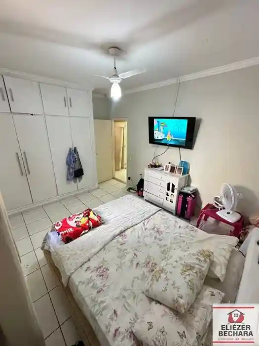 Casa com 3 quartos à venda, 230m² — foto 16 de 22
