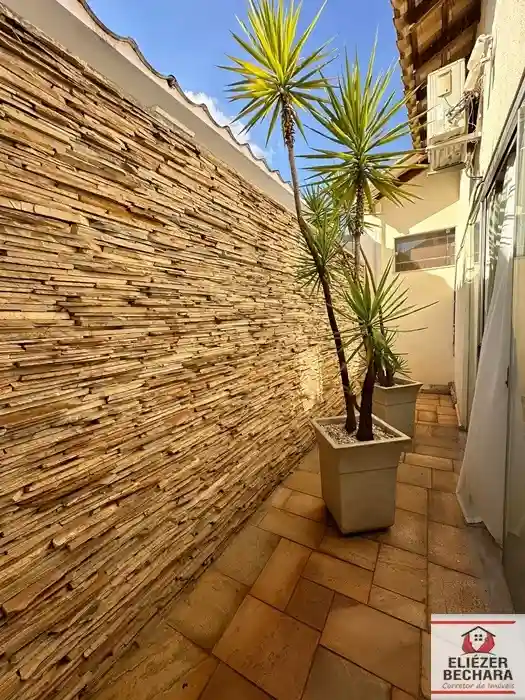 Casa com 3 quartos à venda, 230m² — foto 11 de 22