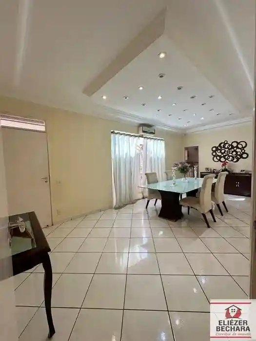 Casa com 3 quartos à venda, 230m² — foto 7 de 22