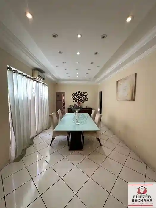 Casa com 3 quartos à venda, 230m² — foto 6 de 22
