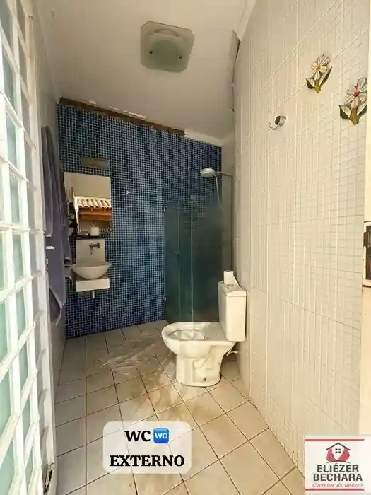 Casa com 3 quartos à venda, 230m² — foto 20 de 22