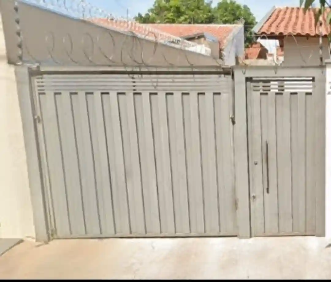 Casa com 2 quartos à venda, 220m² — foto 3 de 15