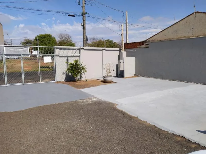 Casa com 1 quarto à venda, 360m² — foto 2 de 5
