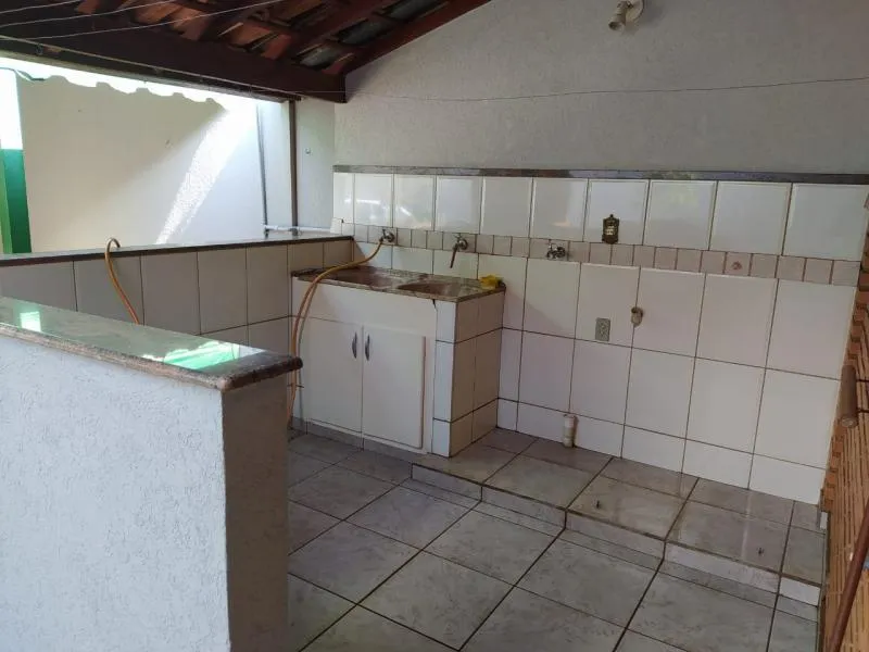 Casa com 1 quarto à venda, 360m² — foto 3 de 5