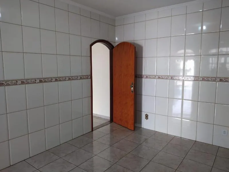 Casa com 1 quarto à venda, 360m² — foto 5 de 5