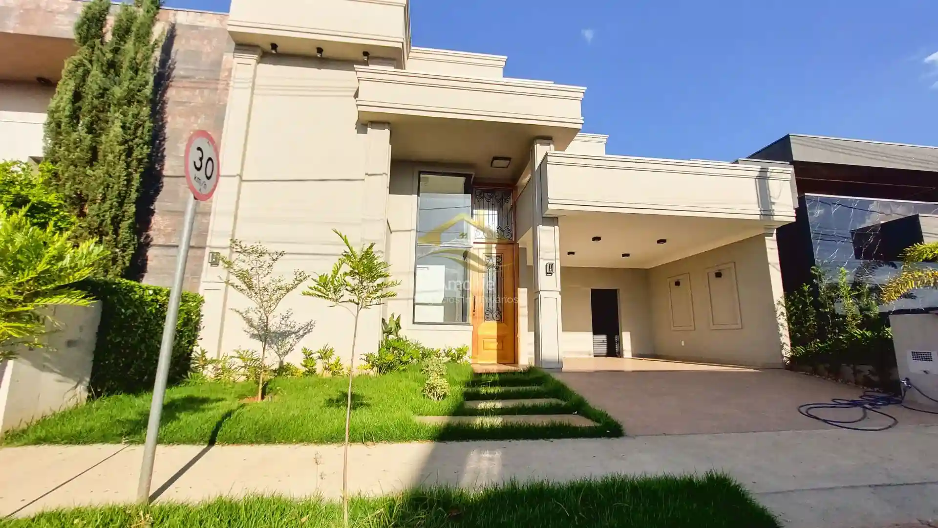 Casa de Condomínio com 3 quartos à venda, 170m² — foto 7 de 36