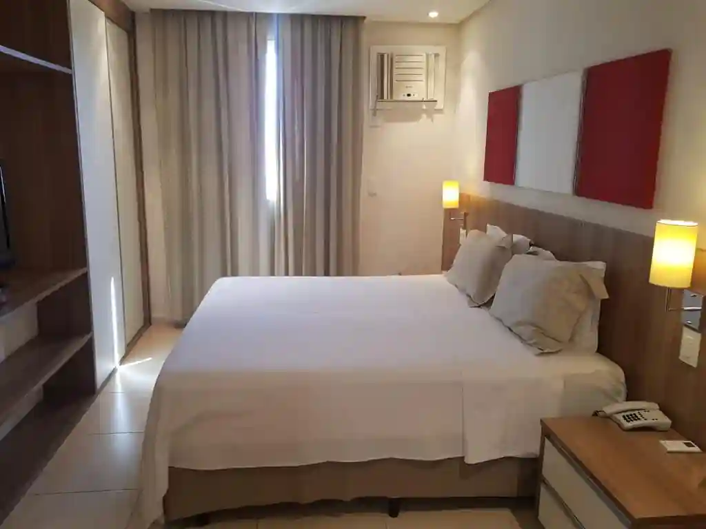 Apartamento com 1 quarto à venda, 36m² — foto 2 de 8