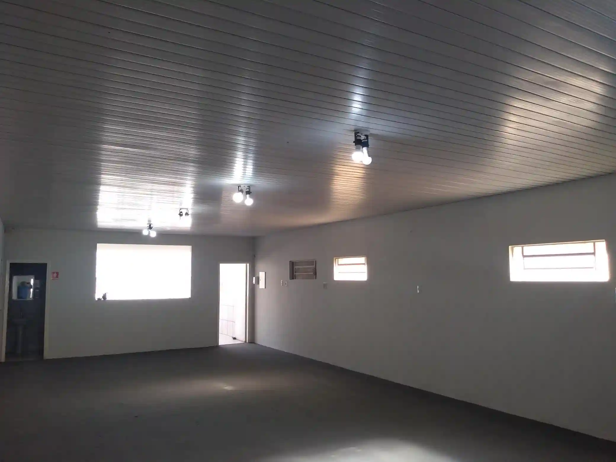 Loja / Salão / Ponto Comercial  para aluguel, 212m² — foto 16 de 25